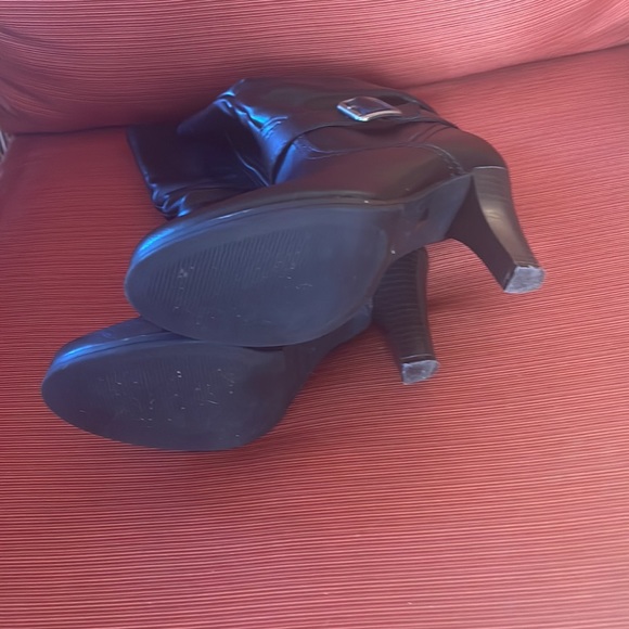 Arizona black heeled boots - Picture 3 of 10